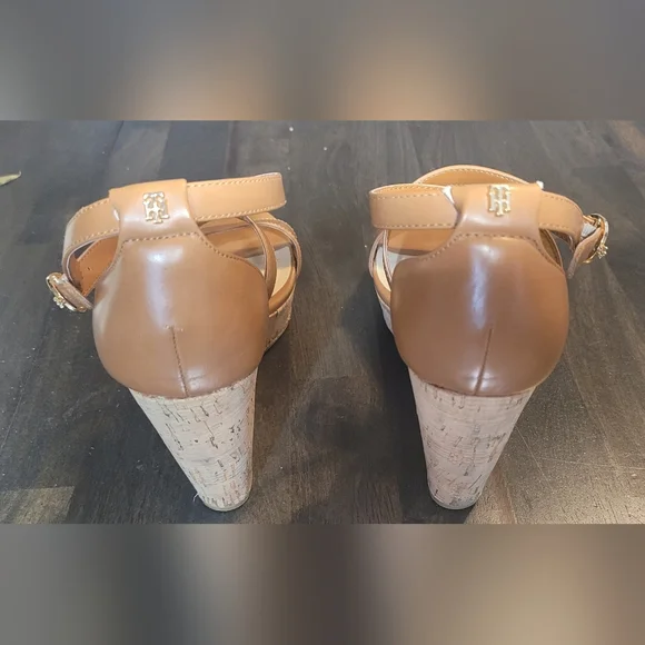 Tommy Hilfiger Brown Wedge Sandals With Cork Platform - Picture 2 of 14